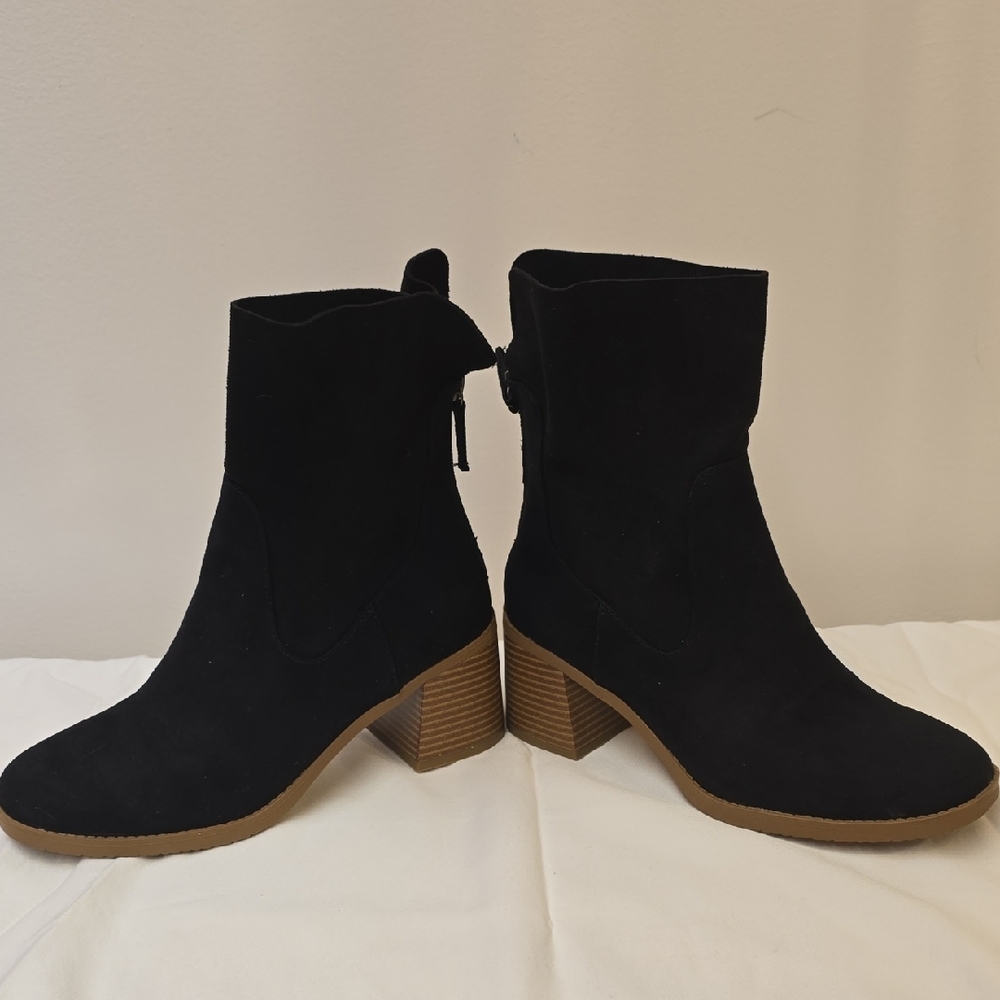 Sun + Stone Black Suede Block Heel Ankle Boots - Picture 6 of 9
